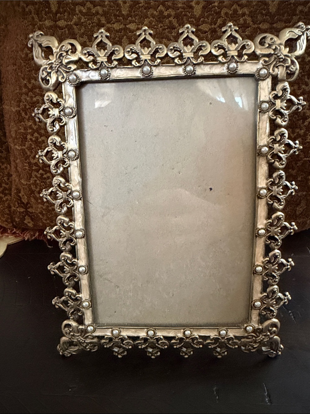 Ornate Brass toned Decorative Photo Frame - Enamel, for 4”x6” picture Vintage - Picture 3 of 12
